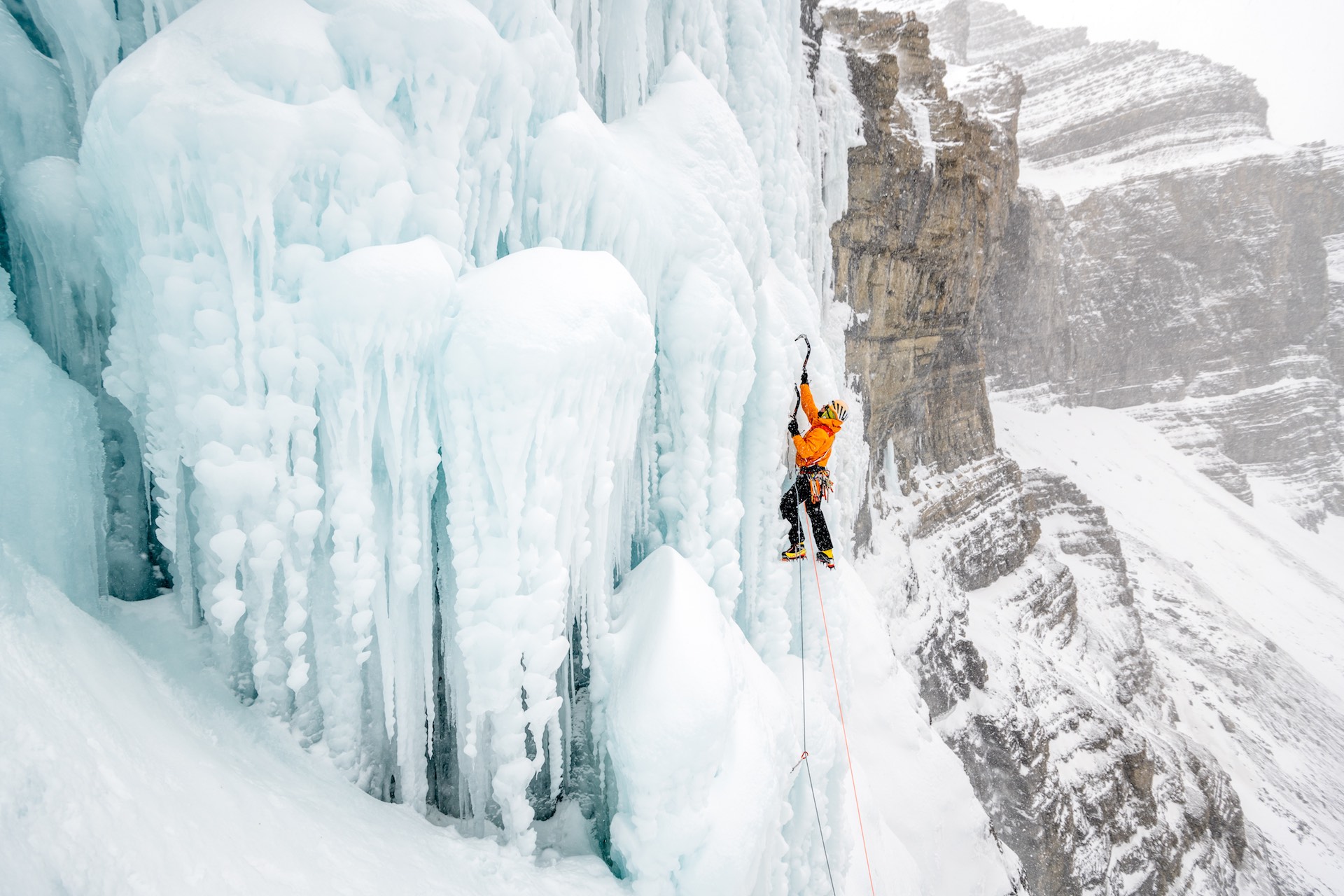 Test 2024] 3 crampons pour l'alpinisme techique et la cascade de glace