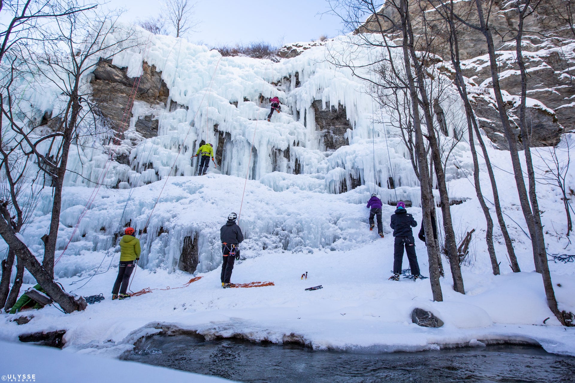 7 piolets pour la cascade de glace et l'alpinisme testés par la