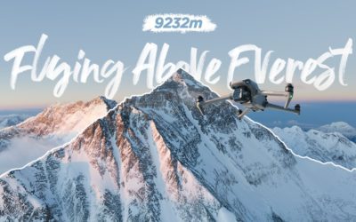 En drone au-dessus de l’Everest