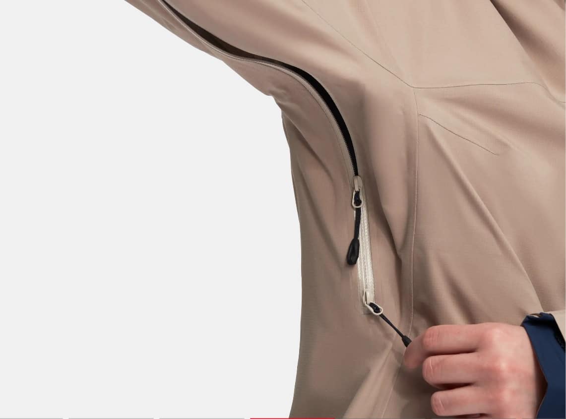 détail veste mammut