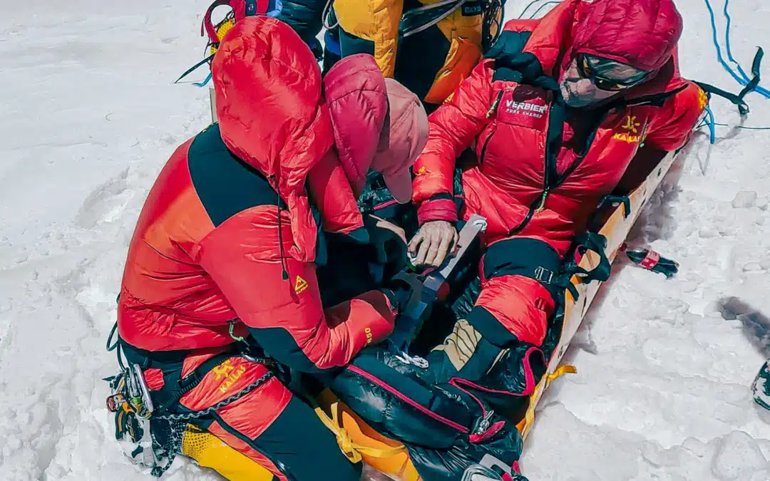 Secours : deux alpinistes sauvés de justesse au Dhaulagiri et à l’Everest