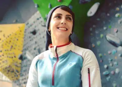 Elnaz Rekabi, grimpeuse engagée