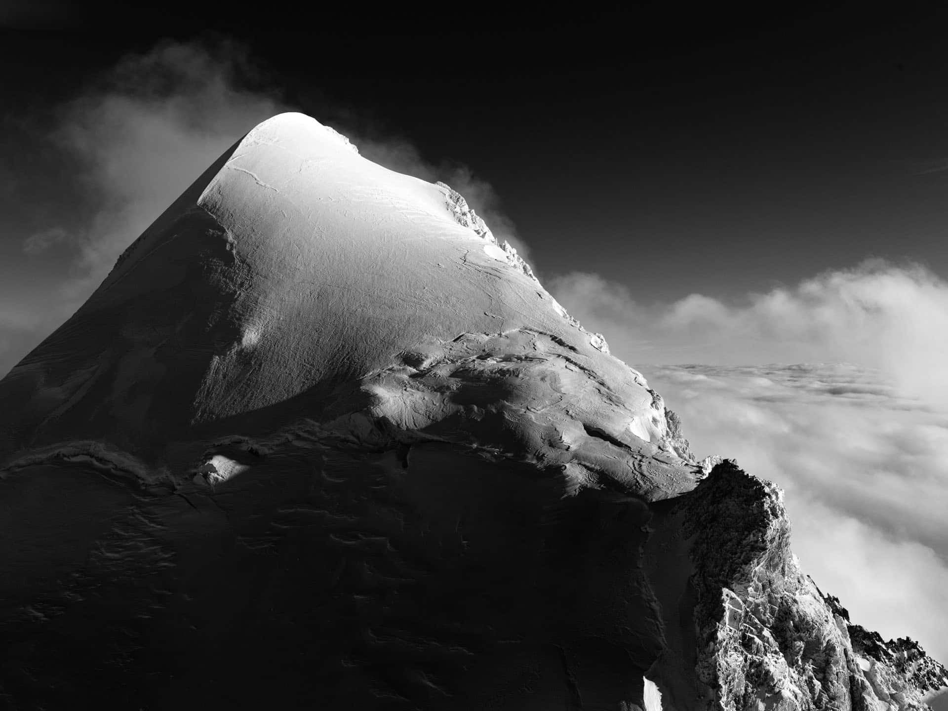 ©Robert-Bösch-Piz-Roseg-Schneekuppe-Bernina-Gebiet-Engadin-Graubünden-Schweiz