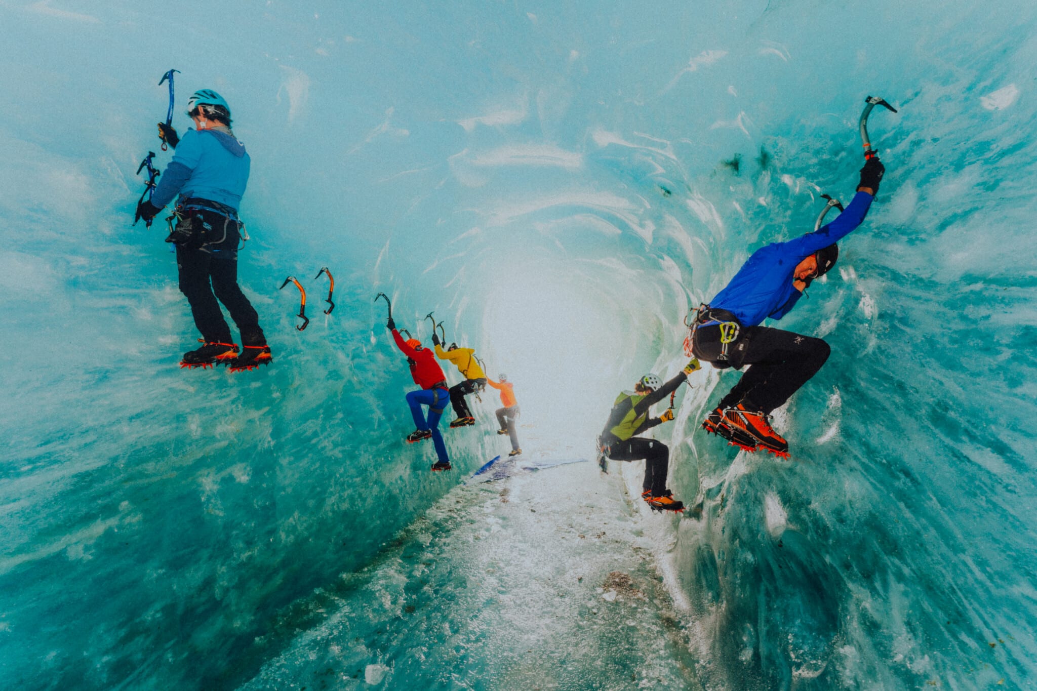 230701_AAA23_IceClimb_Gadd_Webb_755670shrp