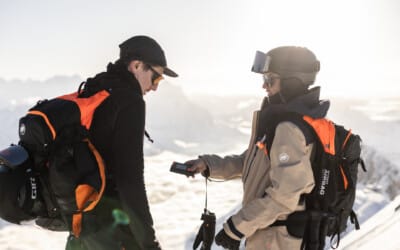 Comment se servir d’un DVA : révisez les bases de la sécurité et du secours avalanche avec le test du Mammut Barryvox S2