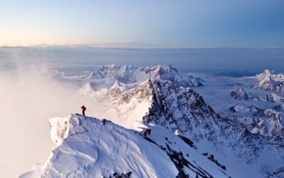 Everest : l’arête nord filmée entièrement en drone