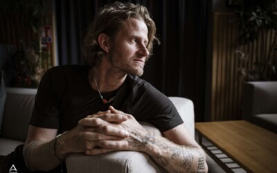 Rencontre avec Cory Richards, himalayiste, photographe et bipolaire : « soyons honnêtes avec ce qui nous motive en montagne ».