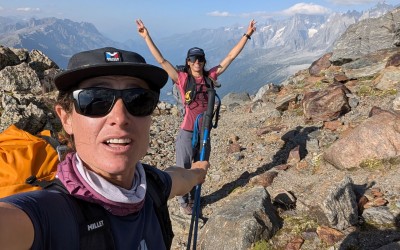 Aurélia Lanoë et Silvia Loreggian traversent les Alpes en gravel et grimpent 6 faces sud mythiques