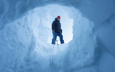Dig : snowboard de pente raide en Alaska