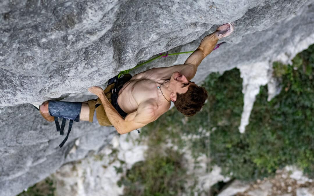 El Gran Cabron : Seb Bouin et la première ascension de la voie la plus dure de Chine